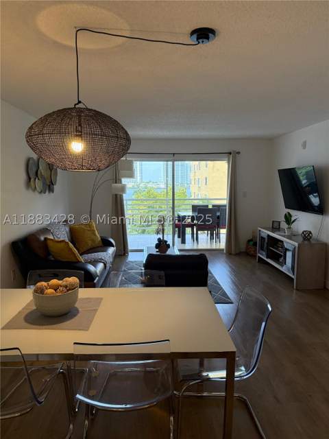17801 N Bay Rd 505, Sunny Isles Beach FL - photo 8 of 27