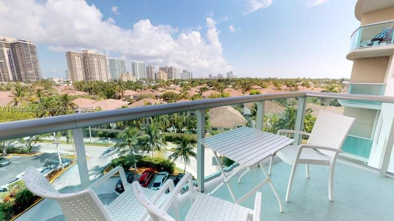 2 bedroom Condominium at 19370 Collins Ave 620, Ocean Reserve Condo, Sunny Isles Beach — photo 5