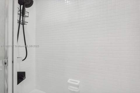 1345 West Avenue 304, Miami Beach FL - photo 18 of 30
