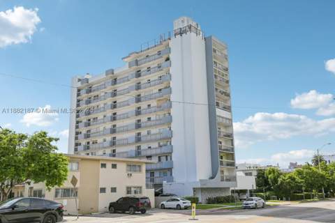 1345 West Avenue 304, Miami Beach FL - photo 22 of 30