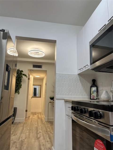 11685 Canal Drive 304, North Miami FL - photo 23 of 25