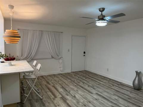 11685 Canal Drive 304, North Miami FL - photo 6 of 25