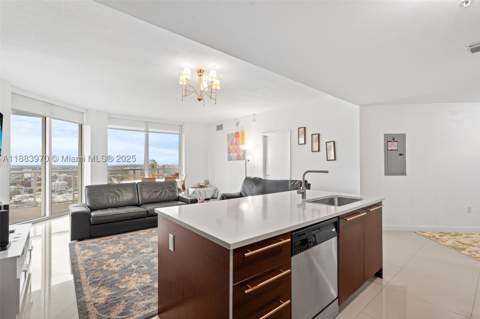 1900 N Bayshore Dr 4018, Miami FL - photo 11 of 37
