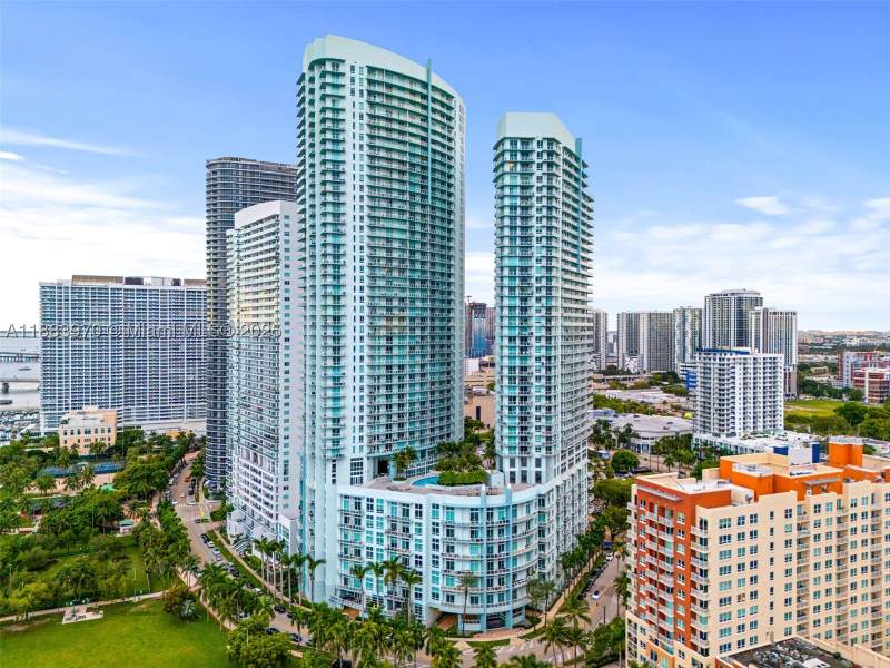 2 bedroom Condominium at 1900 N Bayshore Dr 4018, Quantum On The Bay Condo, Miami — photo 3