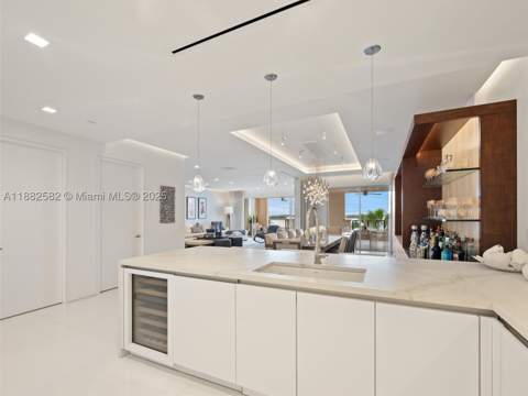 5053 Fisher Island Dr 5053, Miami Beach FL - photo 13 of 57