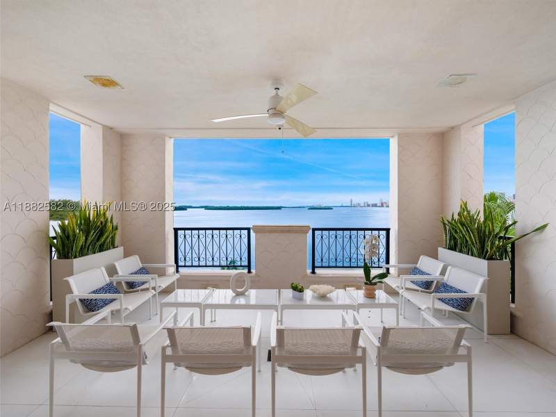 3 bedroom Condominium at 5053 Fisher Island Dr 5053, 5000 Bayview At Fisher Is, Miami Beach — photo 2