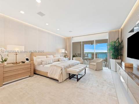 5053 Fisher Island Dr 5053, Miami Beach FL - photo 20 of 57