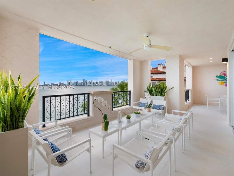 3 bedroom Condominium at 5053 Fisher Island Dr 5053, 5000 Bayview At Fisher Is, Miami Beach — photo 3
