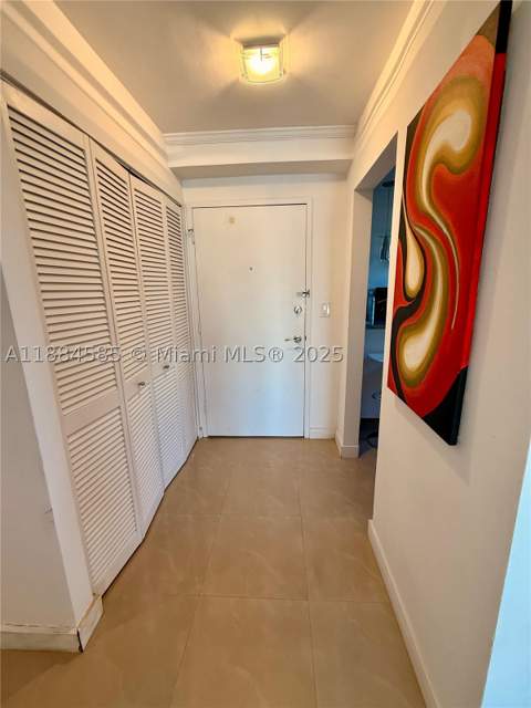 4142 N Jefferson Ave 4D, Miami Beach FL - photo 14 of 32