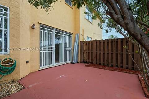 10806 SW 240th Ln, Homestead FL - photo 7 of 22