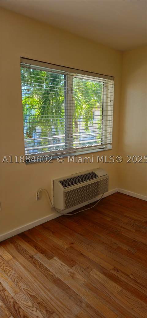 745 13th St 16, Miami Beach FL - photo 24 of 27