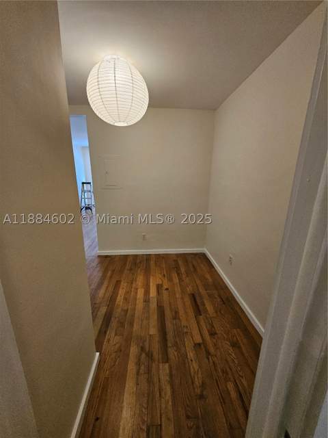 745 13th St 16, Miami Beach FL - photo 7 of 27