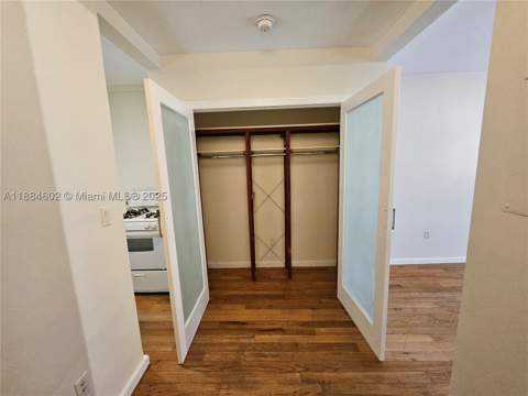 745 13th St 16, Miami Beach FL - photo 9 of 27