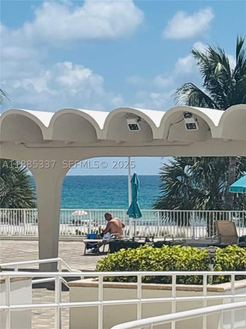 5701 Collins Ave 709, Miami Beach FL - photo 15 of 20
