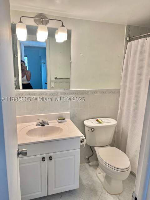 1300 W 53rd St 18, Hialeah FL - photo 17 of 17