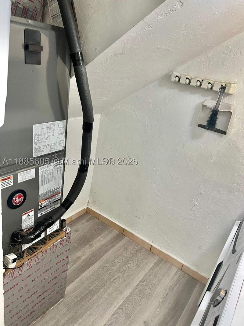 2 bedroom Condominium at 1300 W 53rd St 18, Westland Plaza Gardens Co, Hialeah — photo 3