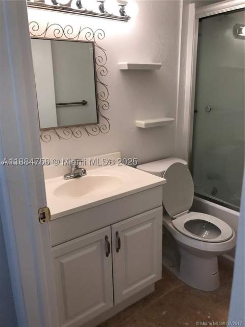 10288 NW 9th St Cir 205, Miami FL - photo 10 of 12