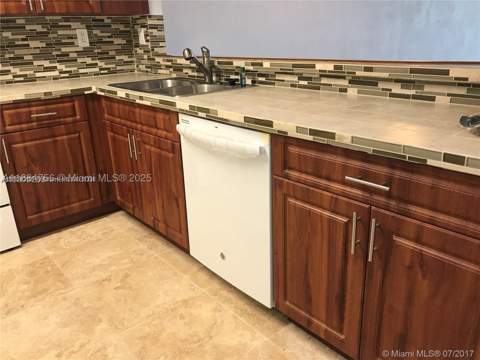 10288 NW 9th St Cir 205, Miami FL - photo 7 of 12