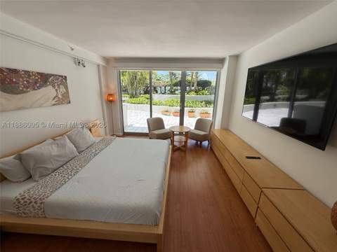 1500 Bay Rd 122S, Miami Beach FL - photo 13 of 44