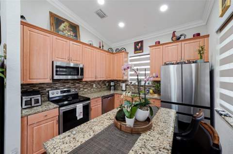 4122 NE 22nd Street, Homestead FL - photo 15 of 51