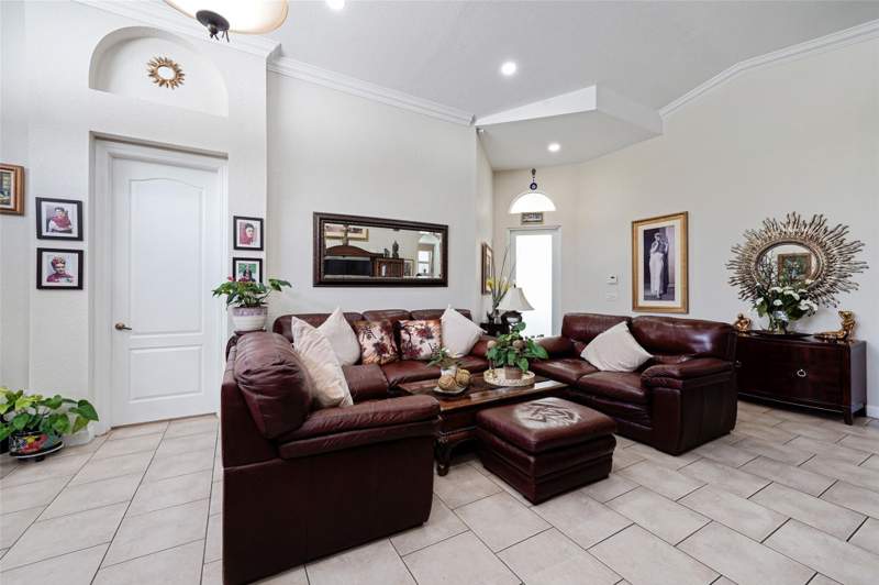 3 bedroom SingleFamilyResidence at 4122 NE 22nd Street, Portofino Estates, Homestead — photo 5
