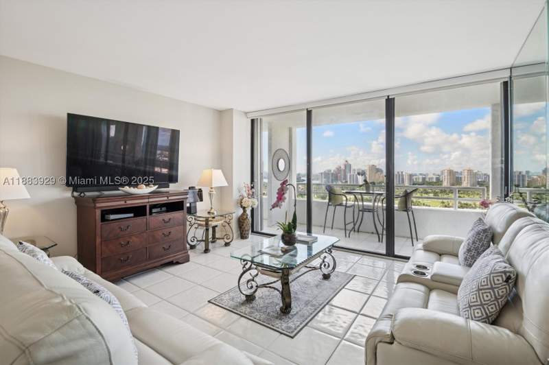 2 bedroom Condominium at 20355 NE 34th Ct 2326, Delvista Towers Condo, Aventura — photo 4