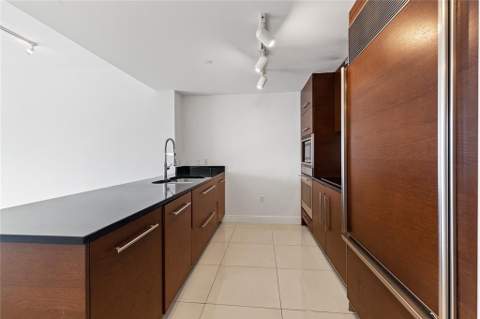 465 Brickell Avenue 2706, Miami FL - photo 21 of 26