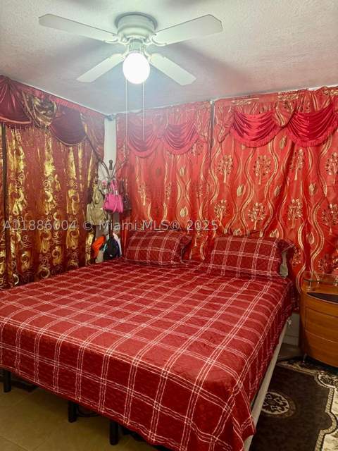 19611 NW 47th Ave, Miami Gardens FL - photo 6 of 21