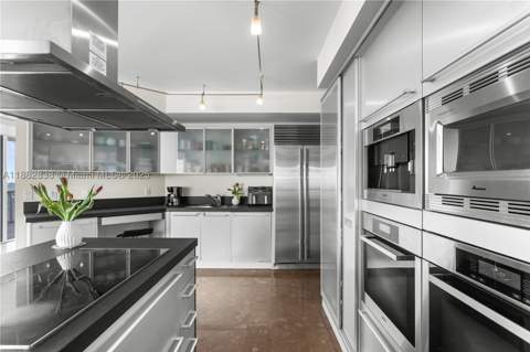 18201 Collins Ave 5301, Sunny Isles Beach FL - photo 18 of 47