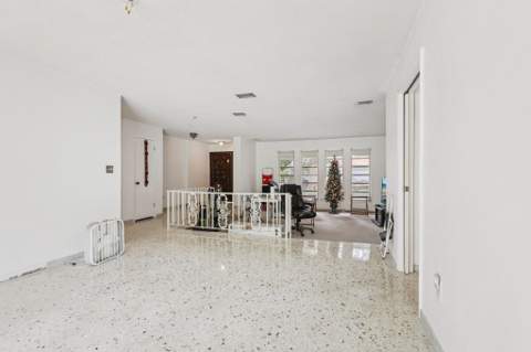 525 NE 58th Street, Miami FL - photo 16 of 46