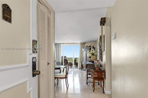 2750 NE 183rd St 2204, Aventura FL - photo 7 of 31