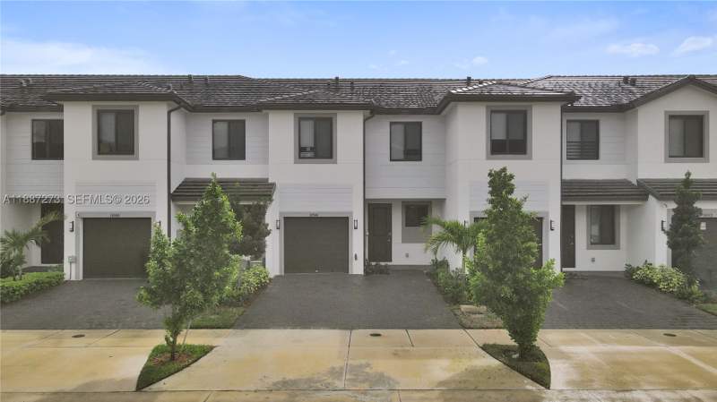 3 bedroom Townhouse at 18944 SW 344th Ter, Century Park Square, Homestead — photo 4