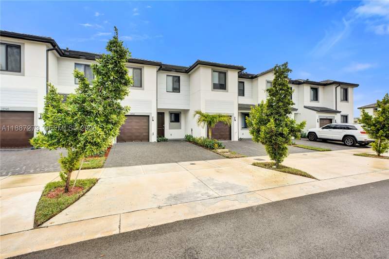 3 bedroom Townhouse at 18944 SW 344th Ter, Century Park Square, Homestead — photo 5