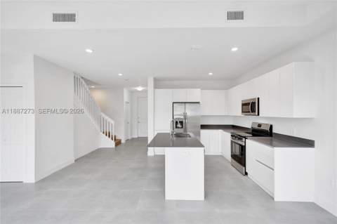 18944 SW 344th Ter, Homestead FL - photo 8 of 63
