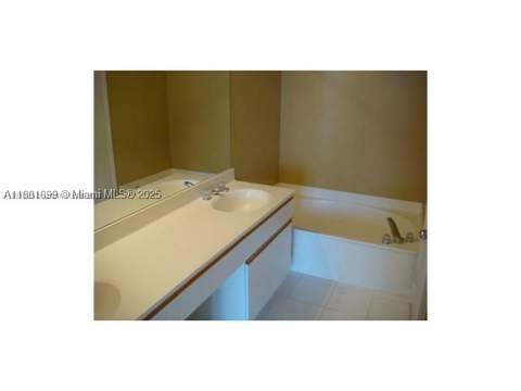 3400 NE 192nd St 2103, Aventura FL - photo 10 of 14