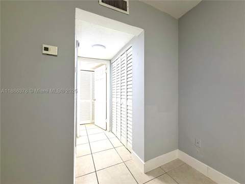 1885 NE 121st St 3, North Miami FL - photo 10 of 22