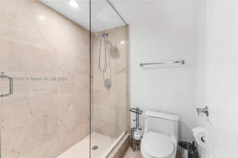 6917 Collins Ave 1505, Miami Beach FL - photo 14 of 40