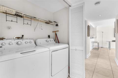 6917 Collins Ave 1505, Miami Beach FL - photo 16 of 40