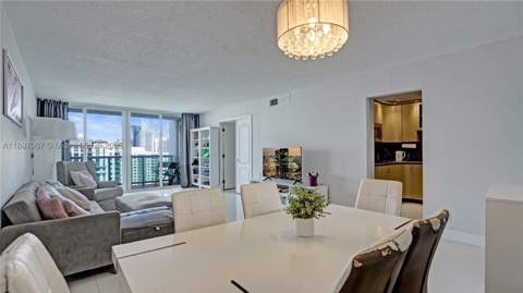 100 Bayview Dr 1931, Sunny Isles Beach FL - photo 12 of 43