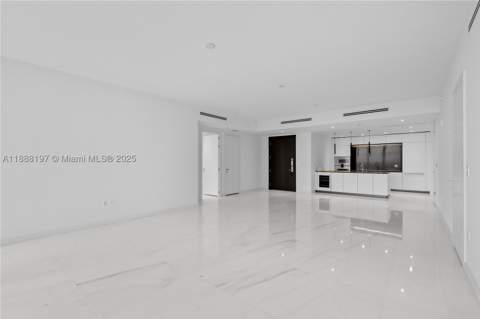 300 Biscayne Blvd Way 1103, Miami FL - photo 12 of 47