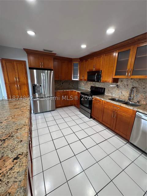 13261 SW 17th Ln 26-5, Miami FL - photo 9 of 66