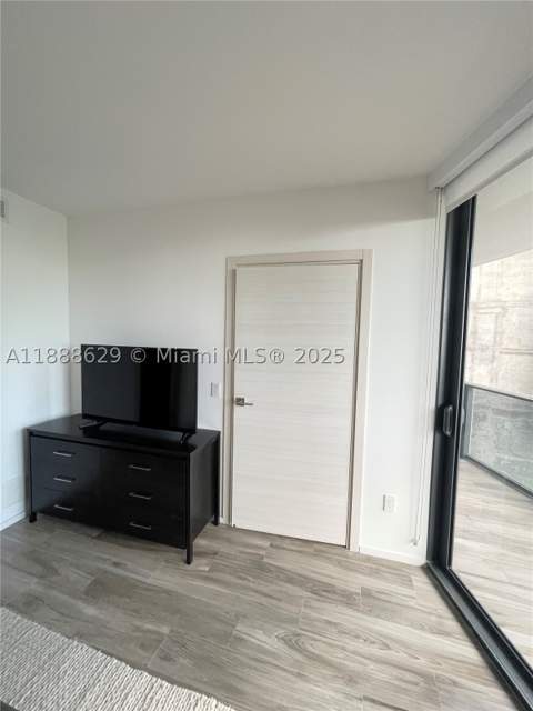 801 S Miami Ave 3304, Miami FL - photo 12 of 38
