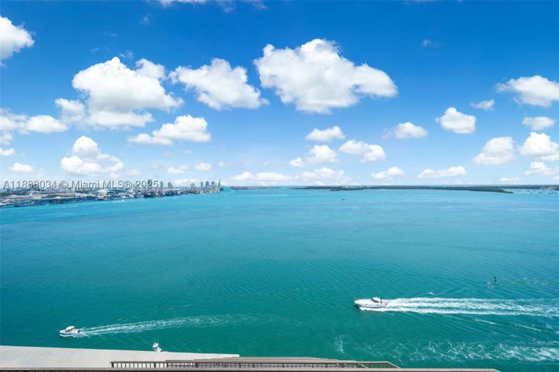 3 bedroom Condominium at 520 Brickell Key Drive UPH-03, BRICKELL KEY ONE CONDO, Miami — photo 1