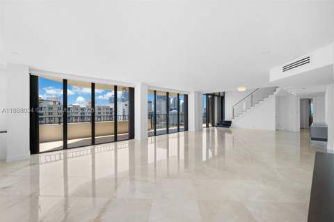 520 Brickell Key Drive UPH-03, Miami FL - photo 20 of 33