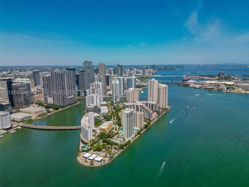 3 bedroom Condominium at 520 Brickell Key Drive UPH-03, BRICKELL KEY ONE CONDO, Miami — photo 5