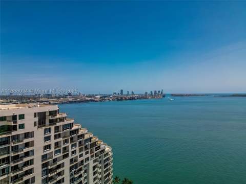 520 Brickell Key Drive UPH-03, Miami FL - photo 8 of 33
