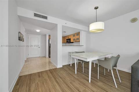 2101 Brickell Avenue 905, Miami FL - photo 11 of 23