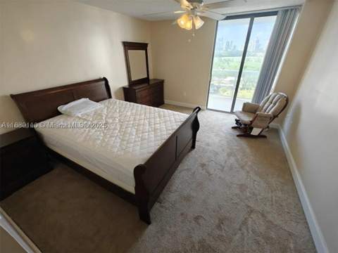 3701 N Country Club Dr 705, Aventura FL - photo 6 of 11