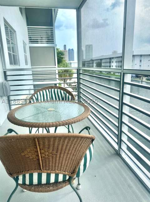 3600 NE 170 St. Apt.D.303, North Miami Beach FL - photo 16 of 25