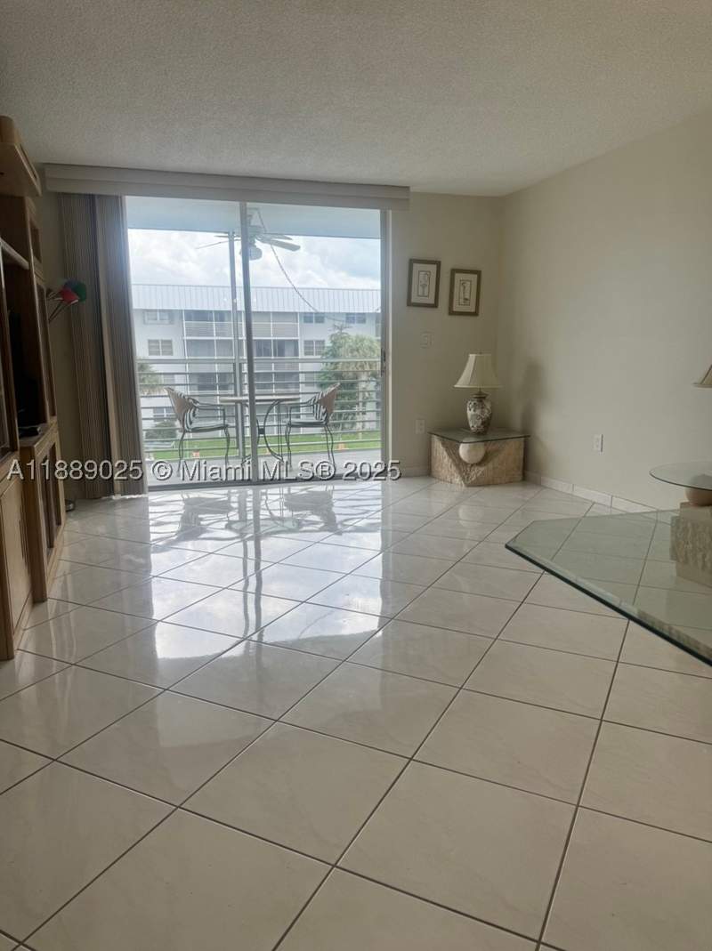 1 bedroom Condominium at 3600 NE 170 St. Apt.D.303, Eden Isles, North Miami Beach — photo 5